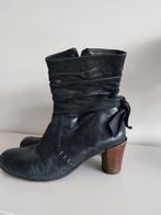 Wolky halfhoge leren laarsjes, Kleding | Dames, Schoenen, Ophalen of Verzenden, Zo goed als nieuw, Zwart