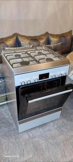Bosch gasfornuis met oven, Witgoed en Apparatuur, Fornuizen, Gebruikt, 60 cm of meer, Gas, Vrijstaand