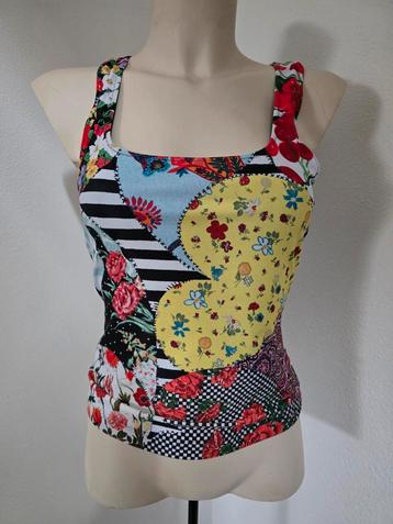 Moschino Kleurrijke Top beschikbaar voor biedingen