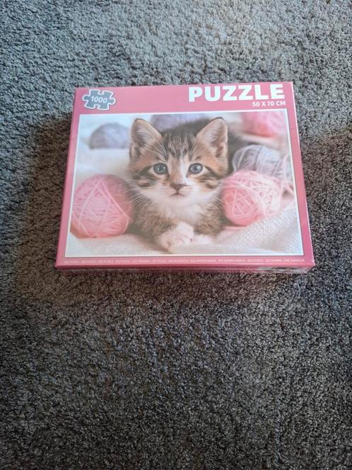 Nieuw legpuzzel Poes & Roze bollen Wol, Hobby en Vrije tijd, Denksport en Puzzels, Nieuw, Legpuzzel, 500 t/m 1500 stukjes, Ophalen of Verzenden