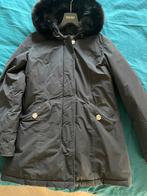 Woolrich damesjas, Ophalen of Verzenden, Zo goed als nieuw, Maat 38/40 (M), Zwart