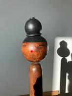 Japanse kokeshi pop, groot 60 cm, ca. 1960–1970, Verzenden