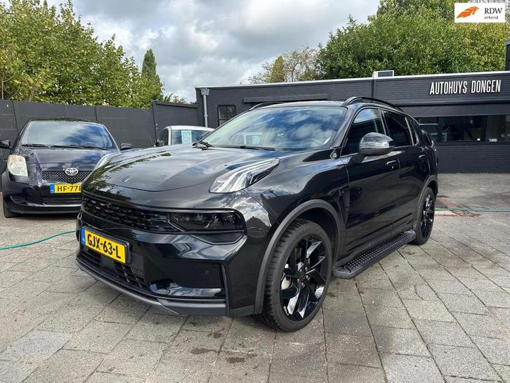 Lynk & Co 01 1.5 (261pk!) PHEV Aut! Pano Dak! Black Edition!, Auto's, Lynk & Co, Bedrijf, Te koop, 360° camera, ABS, Adaptive Cruise Control