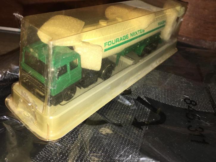 12x EFSI DAF 3300 Mercedes Aral Volvo N10 N12 tankers Scania, Hobby en Vrije tijd, Modelauto's | 1:87, Nieuw, Bus of Vrachtwagen