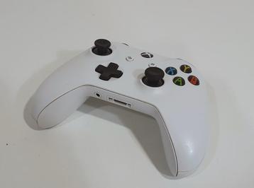 Xbox One Controller – Defect (stick drift) beschikbaar voor biedingen
