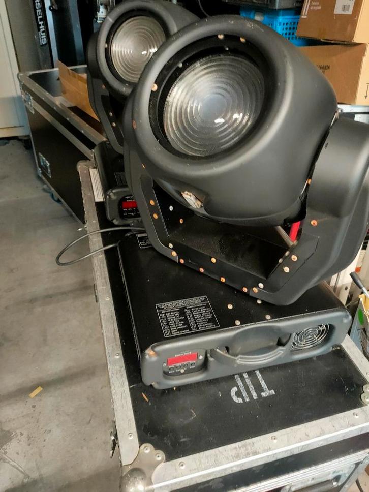 Movitec WL-250 Moving Heads (2x) met Flightcase, Muziek en Instrumenten, Licht en Laser, Gebruikt, Licht, Kleur, Stroboscoopeffect