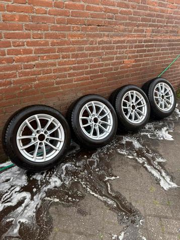 BMW 1 Serie F20/F21 winterset 16"  beschikbaar voor biedingen