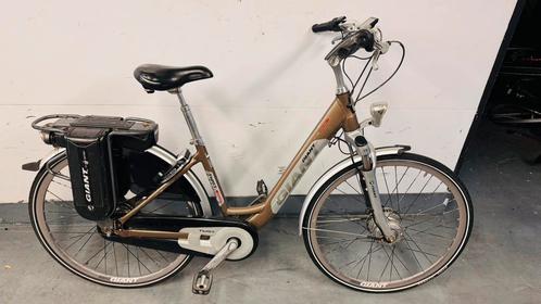 Elektrische fiets gaint twee Accu’s te koop, Fietsen en Brommers, Fietsen | Dames | Sportfietsen en Toerfietsen, Zo goed als nieuw