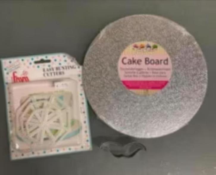NIEUW! Set met verschillende bakspullen €4,99, Hobby en Vrije tijd, Taarten en Cupcakes maken, Nieuw, Overige typen, Taarten of Cupcakes