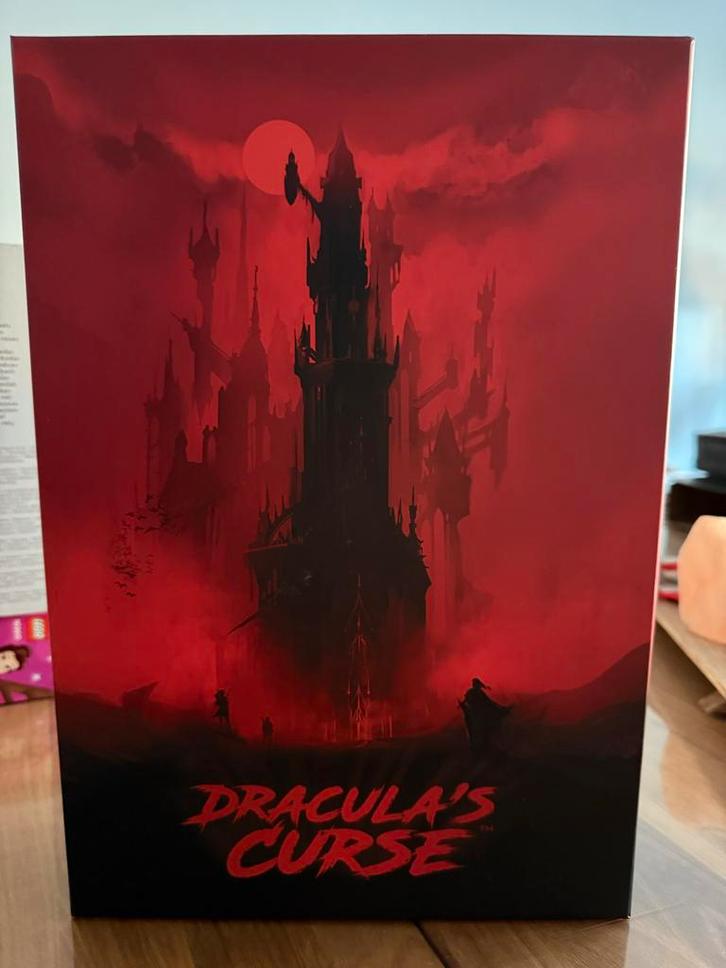 Dracula's Curse Kickstarter Editie, Hobby en Vrije tijd, Gezelschapsspellen | Bordspellen, Zo goed als nieuw, Ophalen of Verzenden