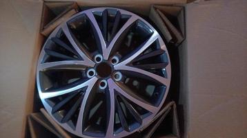 17 Inch (nieuwe) LM velg Yaris Hybrid IV miv 2020 beschikbaar voor biedingen