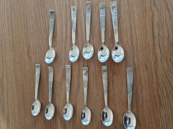 Verzilverde theelepeltjes, diverse kastelen., Antiek en Kunst, Antiek | Bestek, Ophalen of Verzenden