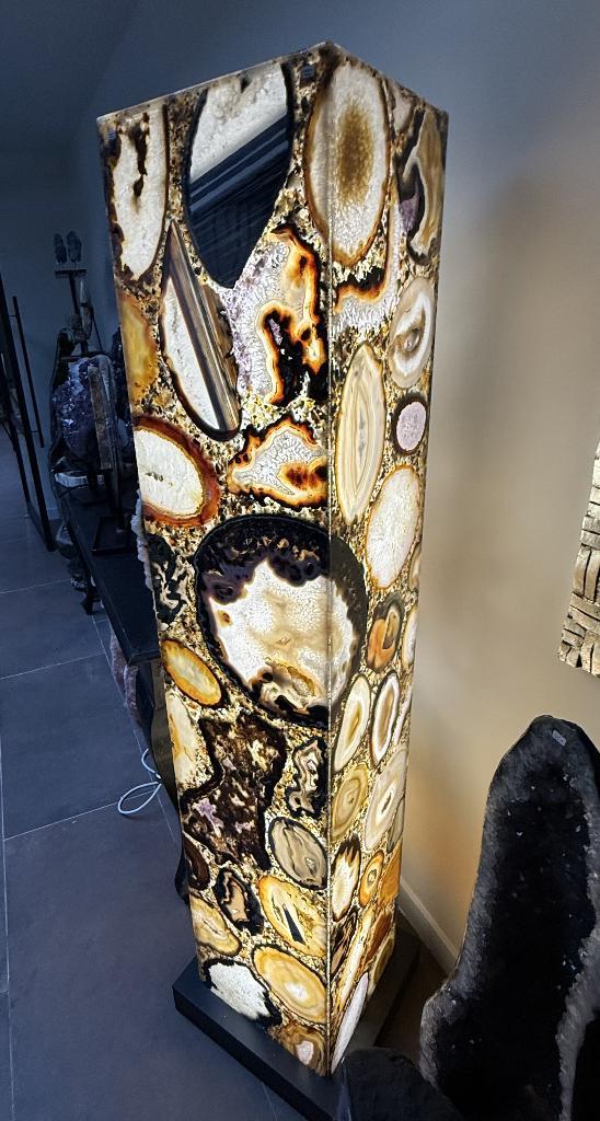 MUSEUMSTUK - Hoogwaardige Agaat lamp - #2, Verzamelen, Mineralen en Fossielen, Mineraal, Ophalen