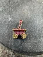Gouden Woonwagen hanger met Robijntjes, Ophalen of Verzenden, Zo goed als nieuw, Goud