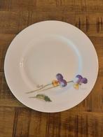 Servies gevraagd kleine en grote borden, Ophalen of Verzenden, Overige stijlen, Bord(en)