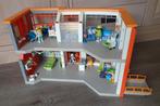 Playmobil kinderziekenhuis met inrichting, Ophalen of Verzenden, Gebruikt