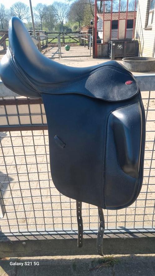 Kent and masters s dresuur line 17:5, Dieren en Toebehoren, Paarden en Pony's | Zadels, Zo goed als nieuw, Dressuur, Ophalen