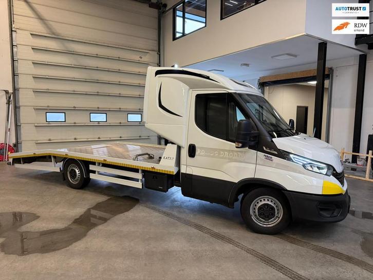 Iveco Daily 35S18H 3.0 410 AUTOMAAT SLAAPCABINE AUTOTRANSPOR, Auto's, Bestelauto's, Bedrijf, Te koop, ABS, Startonderbreker, Iveco