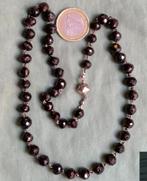 ketting met granaat en zilveren slot, Ophalen of Verzenden, Zilver, Ketting, Met edelsteen