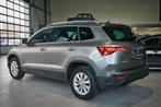 Skoda Karoq 1.5 TSI ACT Business Edition | AUTOMAAT | ADAPTI, Auto's, Stof, Zwart, 4 cilinders, Karoq