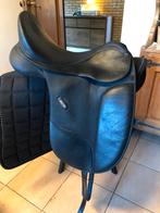 Wintec Isabell Werth dressuur 17,5 inch, Dieren en Toebehoren, Paarden en Pony's | Zadels, Ophalen of Verzenden, Zo goed als nieuw