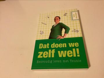 Teunie Luijk- Bakker - Dat doen we zelf wel beschikbaar voor biedingen