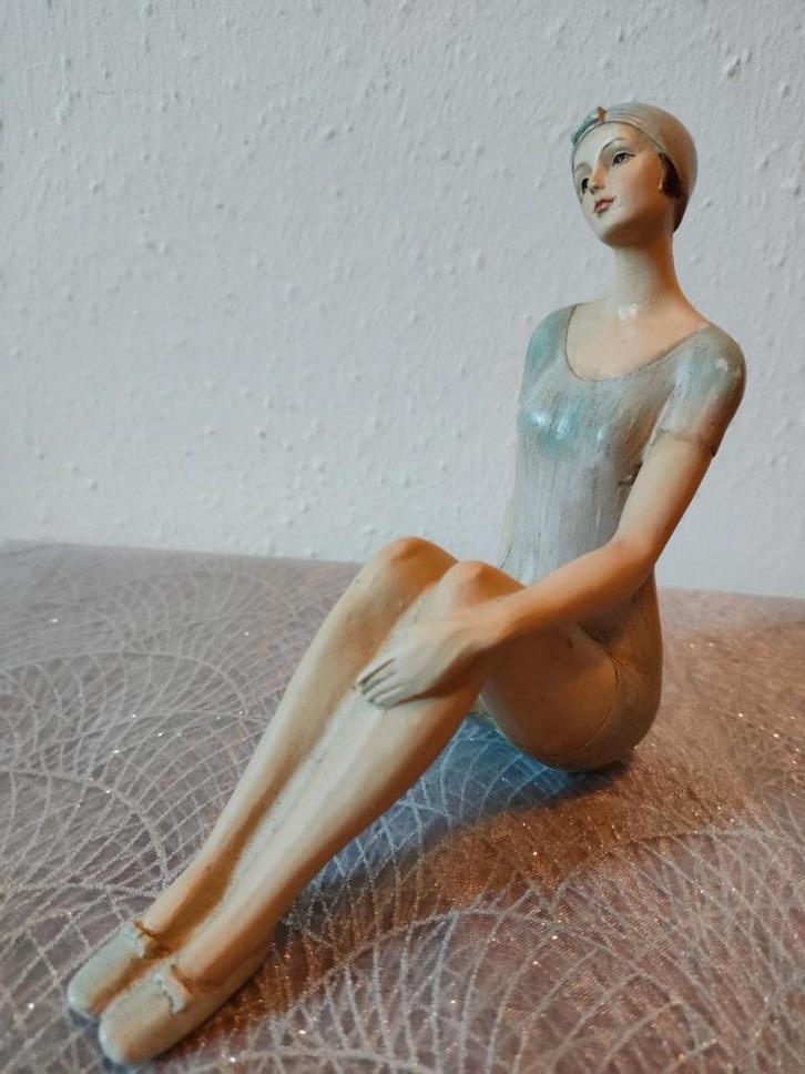 Prachtig nostalgisch beeld van dame in badpak, Antiek en Kunst, Kunst | Designobjecten, Verzenden
