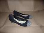 pumps met laag hakje    maat 37     merk : Arezzo, Blauw, Ophalen of Verzenden, Zo goed als nieuw, Pumps