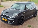 Mini 1.6 Cooper S  chili works pakket 2011 Zwart, Beige, 4 cilinders, 4 stoelen, Zwart