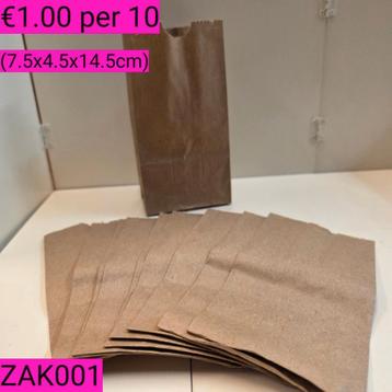 Papieren blokzakken beschikbaar voor biedingen