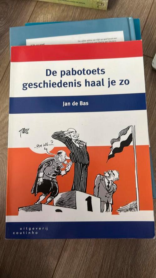 Jan de Bas - De pabotoets geschiedenis haal je zo, Boeken, Geschiedenis | Vaderland, Zo goed als nieuw, 20e eeuw of later, Ophalen of Verzenden