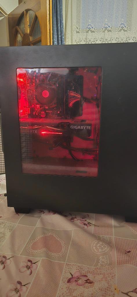 Pc thunderstorm, Computers en Software, Desktop Pc's, Gebruikt, 3 tot 4 Ghz, HDD, 4 GB, Met videokaart, Gaming, Ophalen