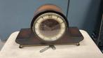 Kleine pendule. Juba. Loopt en slaat perfect., Antiek en Kunst, Antiek | Klokken, Ophalen