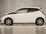 Toyota Aygo 1.0 VVT-i x-sport (APPLE CARPLAY, 5 DEURS, NAVIG, Voorwielaandrijving, 12 maanden, Stof, Euro 6