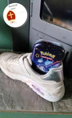 Pokémon cadeau 50 kaarten + 4 glimmende + verrassing, Hobby en Vrije tijd, Verzamelkaartspellen | Pokémon, Ophalen of Verzenden