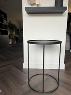 Notre Monde bijzettafel, Minder dan 55 cm, Metaal of Aluminium, Rond, Zo goed als nieuw