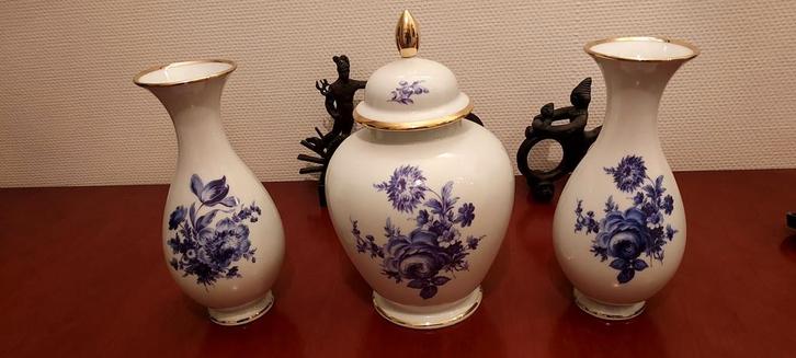 Porseleinen Vazen en Pot met Bloemmotief, Antiek en Kunst, Antiek | Vazen, Ophalen