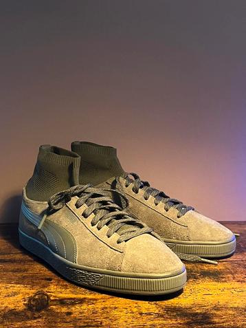 PUMA sneakers beschikbaar voor biedingen