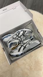 Asics x JJJJound - Maat 42 - Nieuw!, Verzenden, Wit, Nieuw, Sneakers of Gympen