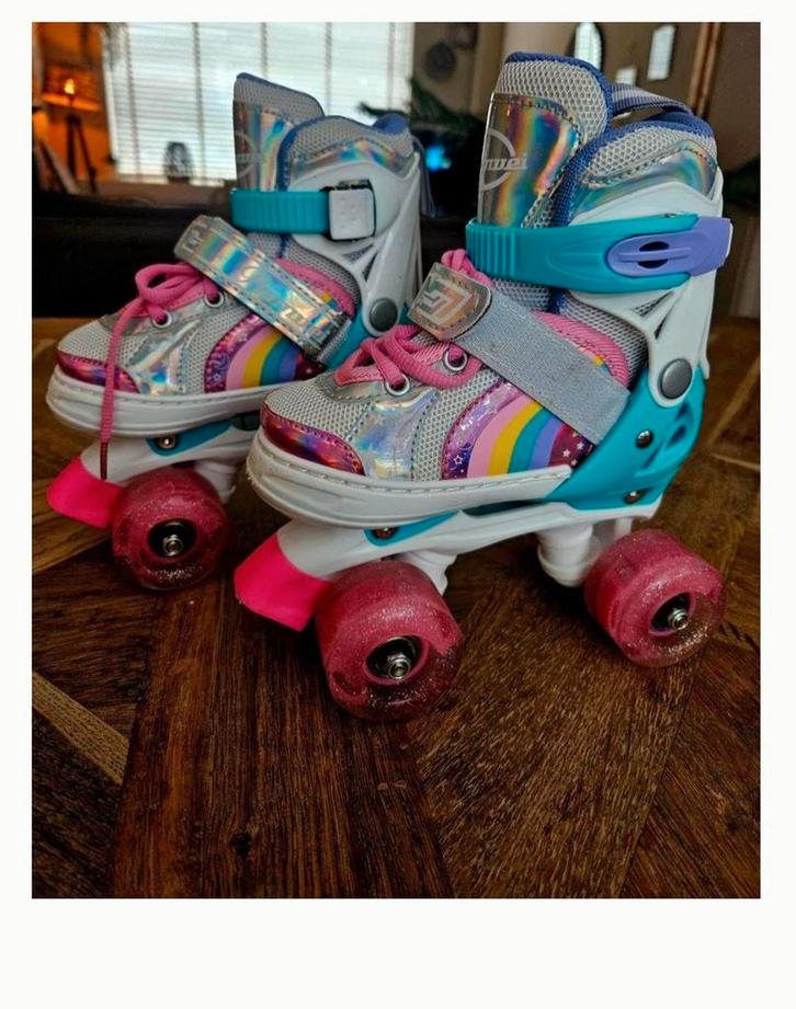 Skates, Kinderen en Baby's, Speelgoed | Buiten | Rolschaatsen, Zo goed als nieuw, Ophalen