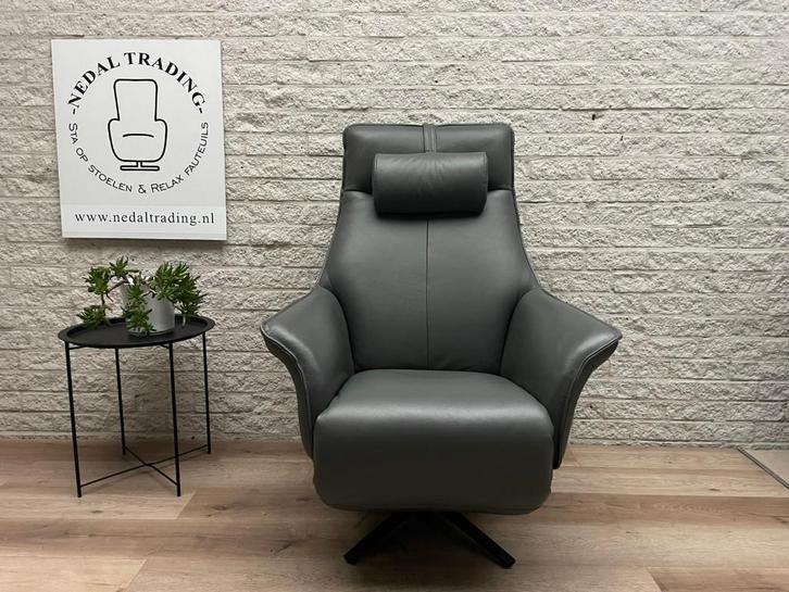 Als Nieuw Relaxfauteuil DeToekomst relax stoel fauteuil ACCU, Huis en Inrichting, Fauteuils, Zo goed als nieuw, Leer, 50 tot 75 cm
