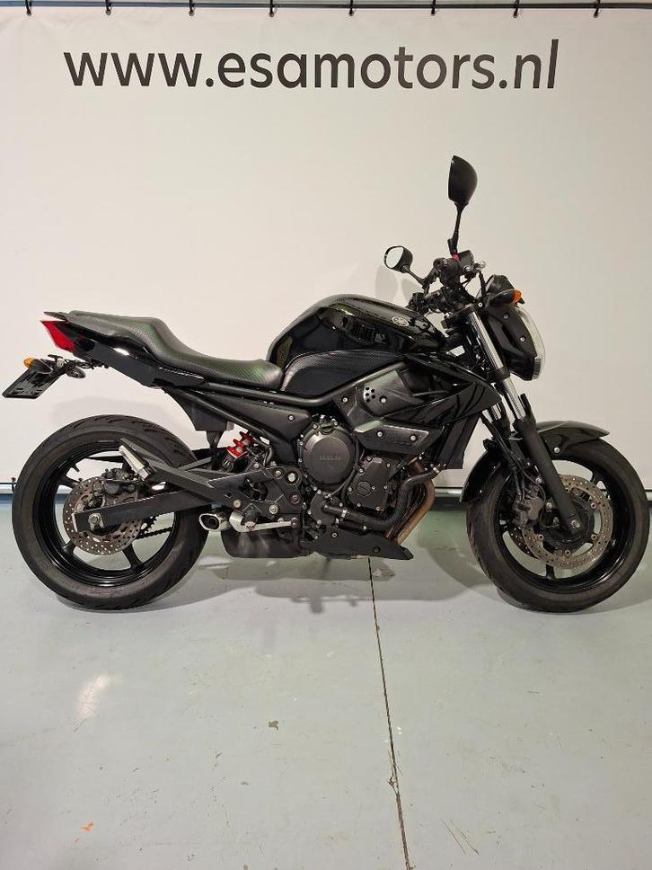 Yamaha XJ 6 ABS 2011 motor zwart metallic - garantie, Motoren, Motoren | Yamaha, Bedrijf, Naked bike, meer dan 35 kW, 4 cilinders