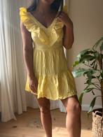 Geel zomerjurkje met roezels, Kleding | Dames, Jurken, Geel, Ophalen of Verzenden, Maat 36 (S), Boven de knie
