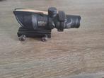 Trijicon ACOG, 4x32, Ophalen of Verzenden, Zo goed als nieuw