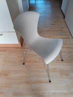Set 2 vlinderstoelen, stapelbaar, licht beige, Huis en Inrichting, Stoelen, Ophalen, Zo goed als nieuw, Overige kleuren, Twee