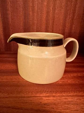 Vintage kannetje van Richard Ginori Laveno jaren 70 beschikbaar voor biedingen