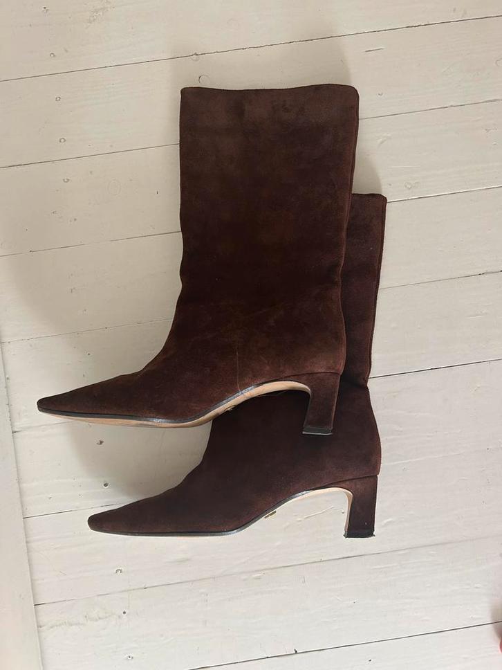 ZARA echt suede laarzen  zgan, Kleding | Dames, Schoenen, Zo goed als nieuw, Bruin, Ophalen