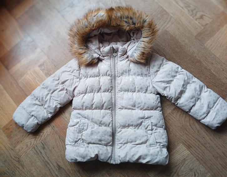 Winterjas  maat 110  voor meisje   (beige), Kinderen en Baby's, Kinderkleding | Maat 110, Gebruikt, Meisje, Jas, Ophalen of Verzenden