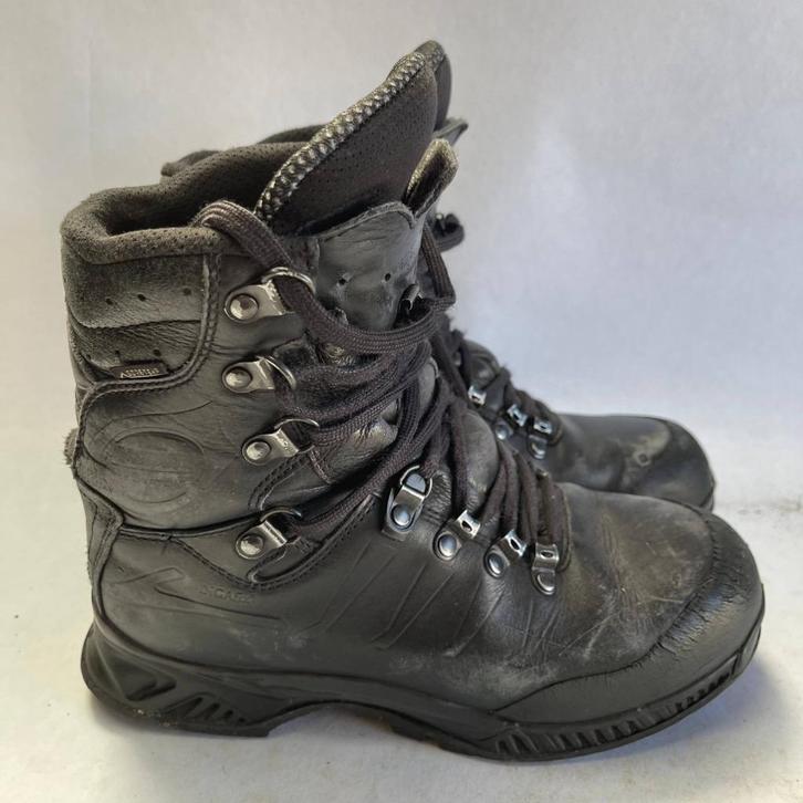 Meindl 3777-01 Bergschoenen Combat Boots Zwart Maat 39, Sport en Fitness, Bergsport en Wandelen, Gebruikt, Schoenen, Ophalen of Verzenden