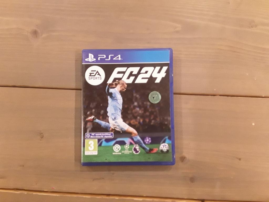 Fc 24, Spelcomputers en Games, Games | Atari, Ophalen of Verzenden, Zo goed als nieuw, Overige modellen, Sport